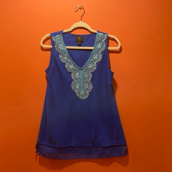 JM Collection Blouse sleeveless blue w/silver embroidery V-neck 100% cotton Sz S - Picture 2 of 11